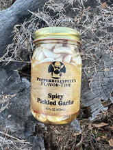 Load image into Gallery viewer, Pepper Belly Pete&#39;s Spicy Pickled Garlic
